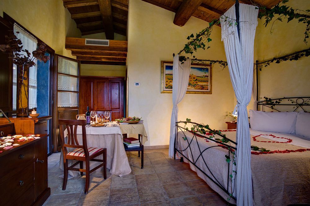 Agriturismo Valle Del Marta Tarquinia Eksteriør billede